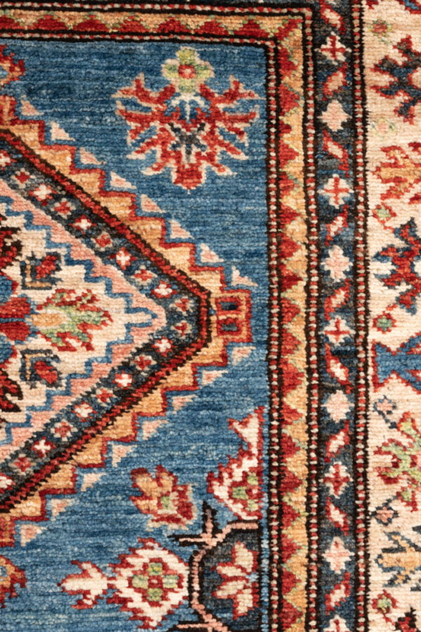 Fine Kazak 276cm x 76cm / 9' x 2'6'' - Image 6