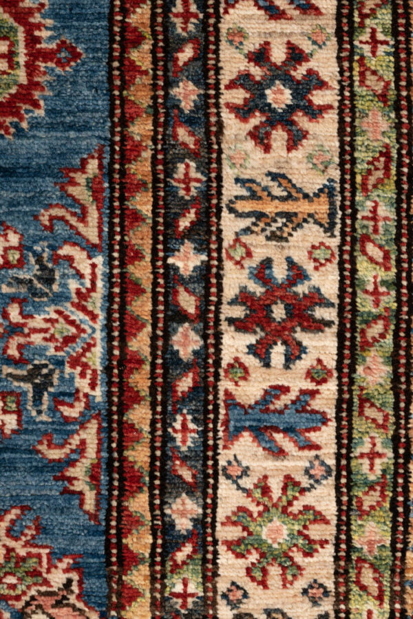Fine Kazak 276cm x 76cm / 9' x 2'6'' - Image 9