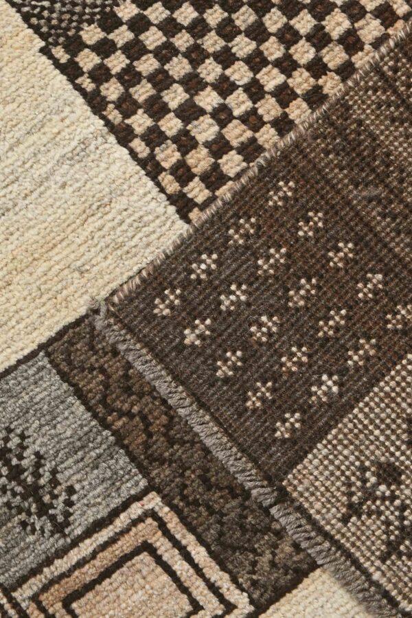 Afghan Darya Rug 244cm x 174cm / 8ft x 5ft 9in - Image 4
