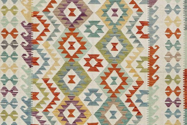 Afghan Kilim 145x200cm / 4'9''x6'7'' - Image 2